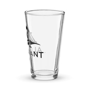 Shaker pint glass